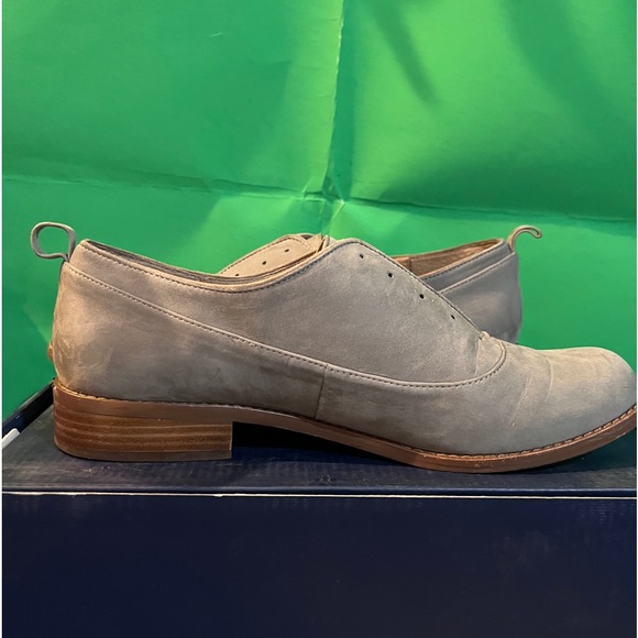 Splendid Gray Leather No Tie Slip on Oxfords size 9 - Picture 9 of 16